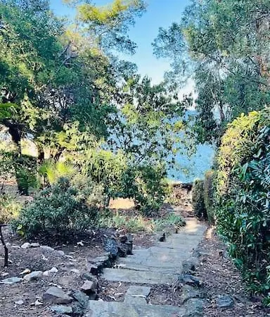 Stupefiante Vue Panoramique De Caractere Villa